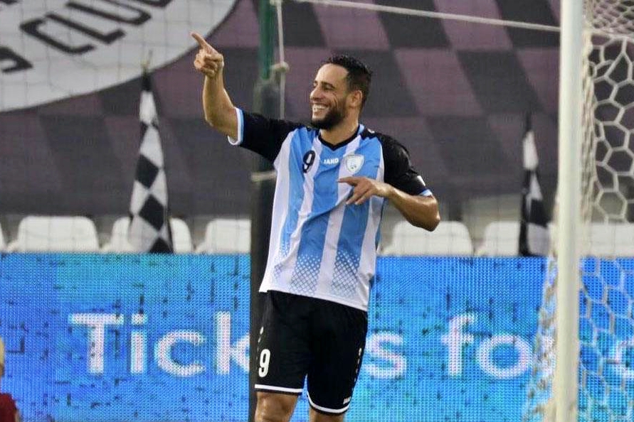 Yettou annonce la couleur