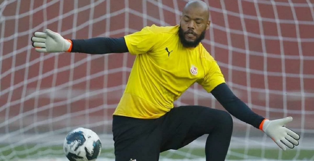 M’Bolhi est-il retombé dans ses travers ?