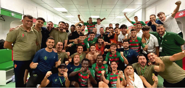 Mouloudia, fauteuil en vue !