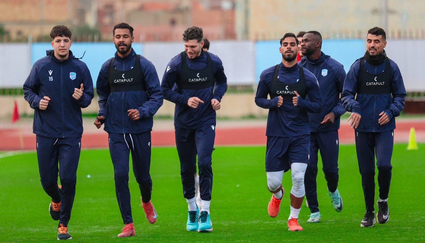 Dans les stalles, les Akbouciens prêts pour la dernière ligne droite !