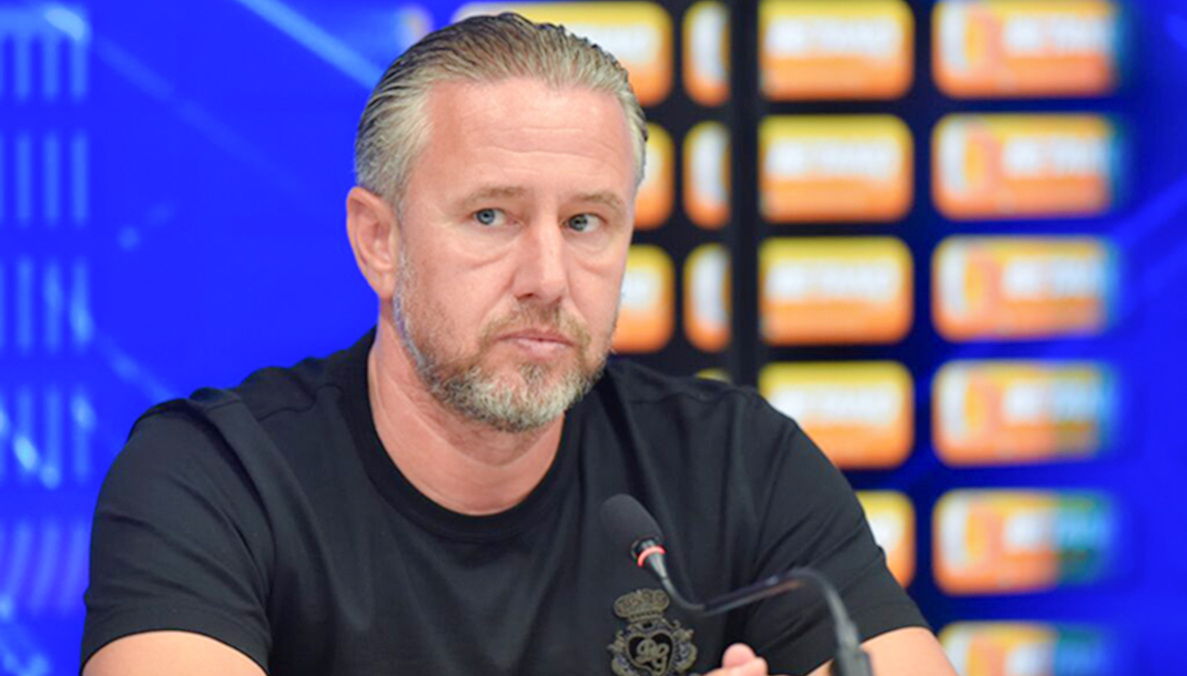 Reghecampf : « Avec un tel public, il est presque impossible de battre le Mouloudia chez lui » 