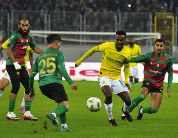 MSFC 2 – 0  MCA : Le MCA quitte la LDC par la petite porte  